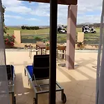 Stylish Host, Heated Pool & High Speed Wifi Villa *